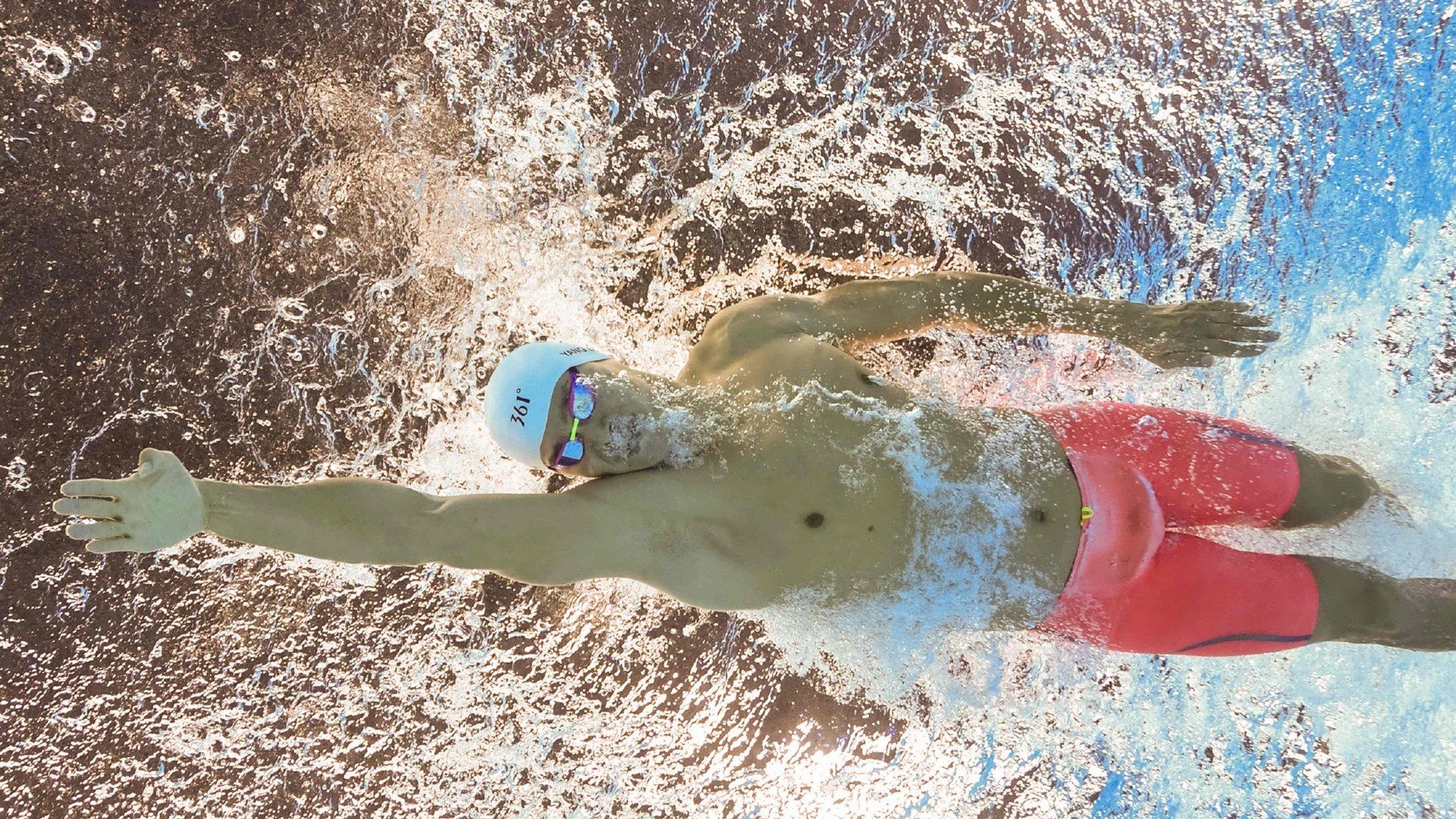 球迷投票：你支持哪场比赛瞬间最令人震撼？，最佳球员投票